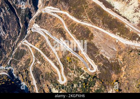 Schweiz, Berner Kanton, Blick aus der Vogelperspektive auf den Grimsel Pass Stockfoto