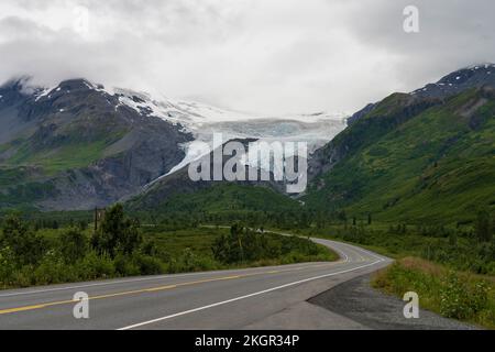 Malerischer Blick auf den Worthington Glacier am Richardson Highway in Alaska, USA Stockfoto