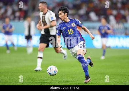 Al-Rayyan, Katar, 23. November 2022. Al-Rayyan, Katar. 23.. November 2022. Daichi Kamada (JPN) Fußball : FIFA-Weltmeisterschaft Katar 2022 Gruppe E Spiel zwischen Deutschland und Japan im Khalifa International Stadium in Al Rayyan, Katar . Kredit: Naoki Morita/AFLO SPORT/Alamy Live News Stockfoto