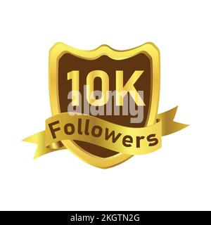 10K goldenes Abzeichen mit Band zur Feier des Follower Celebration. Thanksgiving für 10K Follower Vektordarstellung. Luxuriöses, goldenes 10K-Anhänger-Abzeichen mit Celeb Stock Vektor