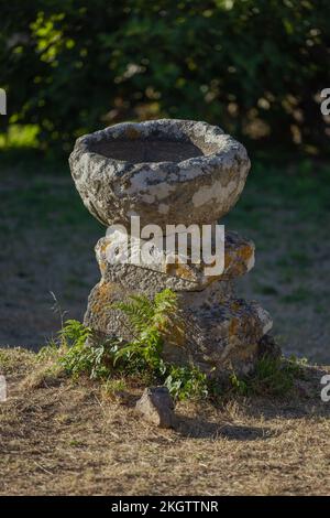 Alte Steintaufe in Lira, Galicien, Spanien Stockfoto