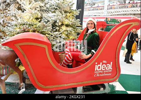 London, Großbritannien. 23.. November 2022. Eröffnungstag der Ideal Home Show Christmas, Olympia London, am 23.. November 2022, London, Großbritannien. Kredit: Siehe Li/Picture Capital/Alamy Live News Kredit: Siehe Li/Picture Capital/Alamy Live News Stockfoto