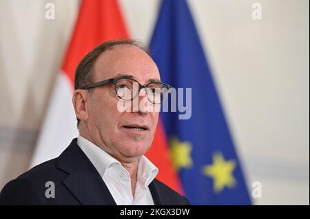 Wien, Österreich. 23. November 2022. Ministerrat im Bundeskanzleramt mit Gesundheitsminister Johannes Rauch (die Grünen) Stockfoto