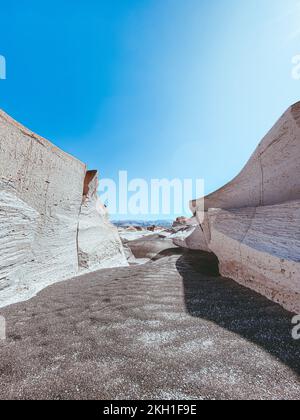 Die riesigen weißen Vulkansteine am Campo de Piedra Pomez, Catamarca, Argentinien, die Anden, Puna Stockfoto