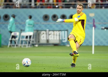 Deutscher Torwart Manuel Neuer während der FIFA-Weltmeisterschaft 2022, Fußballspiel der Gruppe E zwischen Deutschland und Japan am 23. November 2022 im Khalifa International Stadium in Ar-Rayyan, Katar - Photo Jean Catuffe / DPPI Stockfoto