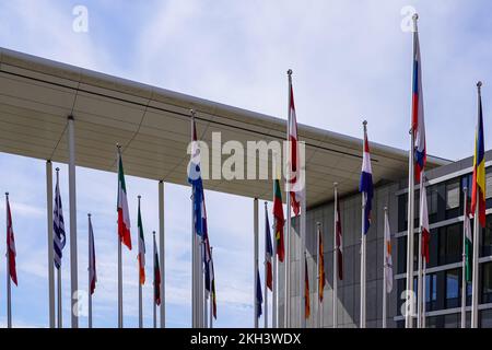 Europäisches Parlament, Konrad-Adenauer-Gebäude in der Rue Alcide De Gasperi im Europäischen Viertel (Luxemburg) auf dem Kirchberg-Plateau. Stockfoto