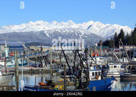 Die Boote verlegten im Hafen von Cordova. Cordova, Alaska. Stockfoto