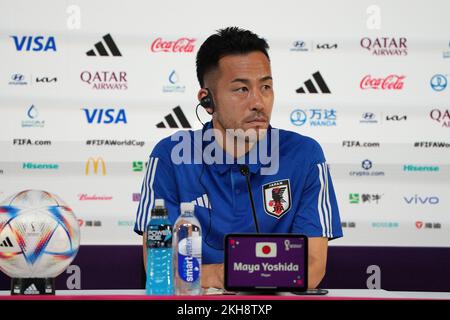 Doha, Katar. 22.. November 2022. Maya Yoshida aus Japan hält am 22. November 2022 im Main Media Center in Doha, Katar, eine Pressekonferenz der japanischen Fußballnationalmannschaft für die FIFA-Weltmeisterschaft 2022. Kredit: FAR EAST PRESS/AFLO/Alamy Live News Stockfoto