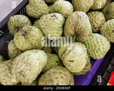 Viele frische thai annona Hydrid Früchte. Stockfoto