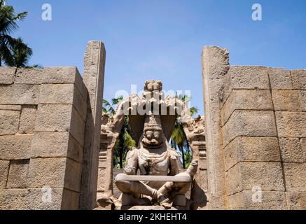 Ruinen des Achyutaraya-Tempels, ein UNESCO-Weltkulturerbe in Hampi, Indien. Stockfoto