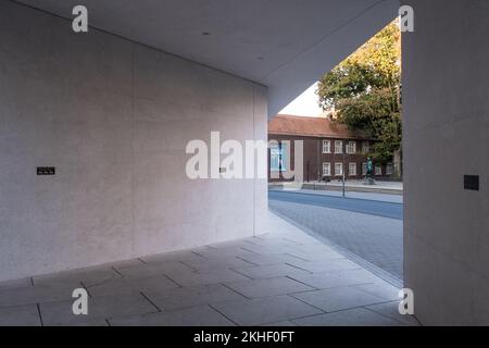 Architektonische Details des LWL Westfälischen Staatsmuseums für Kunst und Kulturgeschichte im historischen Stadtzentrum der Stadt. Stockfoto