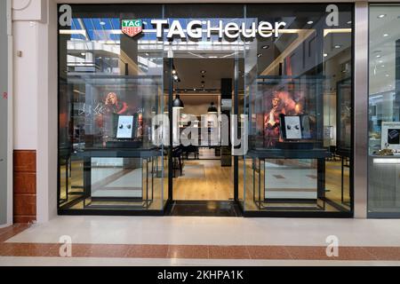 Beaverbrookes eröffnet sein neues Tag Heuer Outlet in Merry Hill Birmingham Stockfoto