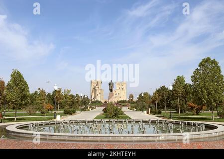 AK Saray (White Palace) Complex, IPAK Yuli Street, Shakhrisabz, Provinz Qashqadaryo, Usbekistan, Zentralasien Stockfoto