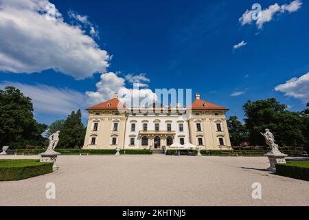 Die Burg Slavkov, auch bekannt als Burg Austerlitz, ist ein barocker Palast in Slavkov U Brna, Tschechische Republik Stockfoto