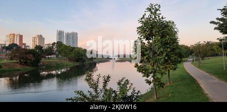 Der ökologische Park Indaiatuba bei Sonnenaufgang Stockfoto