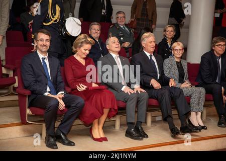 Königin Mathilde von Belgien (2L), Schweizer Präsident Ignazio Cassis, König Philippe - Filip von Belgien und Ehefrau des Schweizer Präsidenten Paola Rodoni Cassis, die bei einem königlichen Besuch im Musikinstrumentemuseum am Donnerstag, den 24. November 2022, in Brüssel zu sehen waren. Der Besuch findet während eines offiziellen Staatsbesuchs des Präsidenten der Schweizerischen Eidgenossenschaft statt. BELGA FOTO NICOLAS MAETERLINCK Kredit: Belga News Agency/Alamy Live News Stockfoto