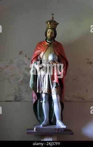 St. Ladislaus, Statue in der Pfarrkirche Heiliges Herz von Jesus und St. Ladislaus in Mali Raven, Kroatien Stockfoto