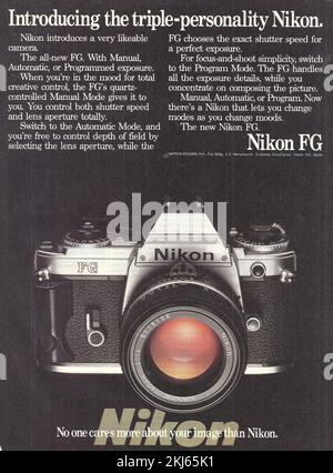 NIKON FG Nikon Kamera Vintage Papierwerbung Stockfoto