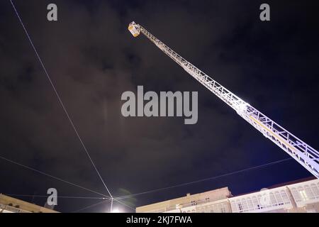 Eine Coruna, Spanien Autoladter, die von Feuerwehrleuten benutzt wird, um Feuer zu bekämpfen. Transport der für den Notfall erforderlichen Ausrüstung. 3. Juli 2022 Stockfoto