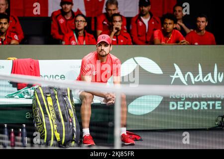 Malaga, Spanien. 24.. November 2022. 24. November 2022, Spanien, Málaga: Tennis, Männer: Davis Cup - Knockout-Runde, Viertelfinale, Otte (Deutschland) - Auger-Aliassime (Kanada). Kanadischer Mannschaftskapitän Frank Dancevic ist auf der Bank. Foto: Frank Molter/dpa Credit: dpa Picture Alliance/Alamy Live News Stockfoto