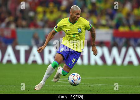 Doha, Katar. 24.. November 2022. Richarlison of Brazil in Aktion beim FIFA World Cup Group G-Spiel 2022 im Lusail Stadium in Doha, Katar, am 24. November 2022. Foto: Chris Brunskill/UPI Credit: UPI/Alamy Live News Stockfoto