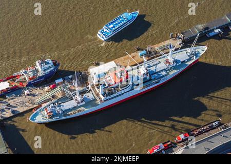 Luftaufnahme des Cap San Diego, Museum, Schiff, allgemeine Fracht, Frachter, Sight, Landungsbrücken Harbour, Elbe, Hamburg, Deutschland, Europa Stockfoto