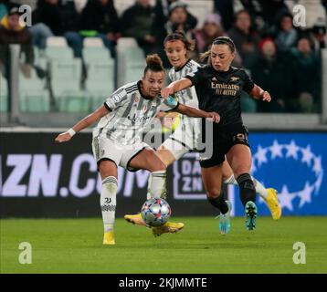 Turin, Italien. 24.. November 2022. Arianna Caruso von Juventus Women während der UEFA Womenâ&#x80;&#X99;s Champions League, Gruppe C, Fußballspiel zwischen Juventus Women und Arsenal Women am 24. November 2022 im Allianz Stadium, Turin, Italien. Foto Nderim Kaceli Kredit: Unabhängige Fotoagentur/Alamy Live News Stockfoto