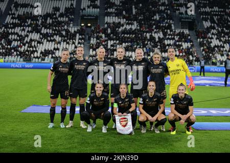 Turin, Italien. 24.. November 2022. Arsenal Women-Teambild während der UEFA Womenâ&#x80;&#X99;s Champions League, Gruppe C, Fußballspiel zwischen Juventus Women und Arsenal Women am 24. November 2022 im Allianz-Stadion in Turin, Italien. Foto Nderim Kaceli Kredit: Unabhängige Fotoagentur/Alamy Live News Stockfoto