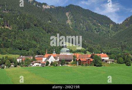 Ettaler Dorf und Kloster, Bayern, Deutschland Stockfoto