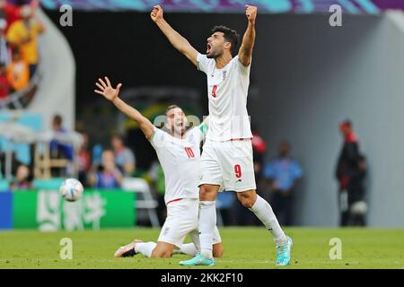 25.. November 2022; Ahmed bin Ali Stadium, Al Rayyan, Katar; FIFA Fußball-Weltmeisterschaft, Wales gegen Iran; Mehdi Taremi aus Iran feiert ihr Tor Stockfoto