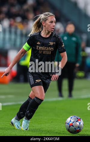 Turin, Italien. 24.. November 2022. Jordan Nobbs of Arsenal Women FC in Aktion während des Fußballspiels der UEFA Women's Champions League 2022/23 – Gruppe C zwischen dem FC Juventus Women und dem FC Arsenal Women im Allianz Stadium. (Foto: Fabrizio Carabelli/SOPA Images/Sipa USA) Guthaben: SIPA USA/Alamy Live News Stockfoto