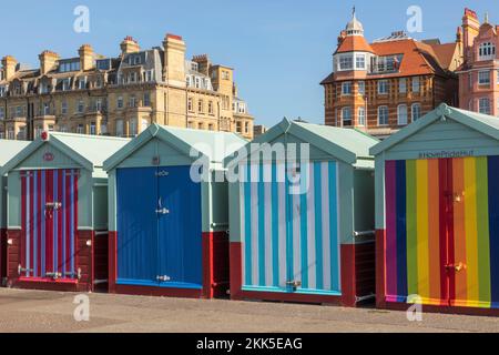 England, East Sussex, Brighton, Brighton Pride Parade, Hove, Die Hove Pride Hütte Stockfoto