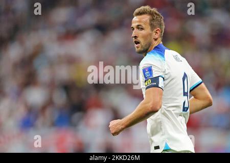 25.. November 2022; Al Bayt Stadium, Al Khor, Katar; FIFA Fußball-Weltmeisterschaft, England gegen USA; Harry Kane aus England Stockfoto