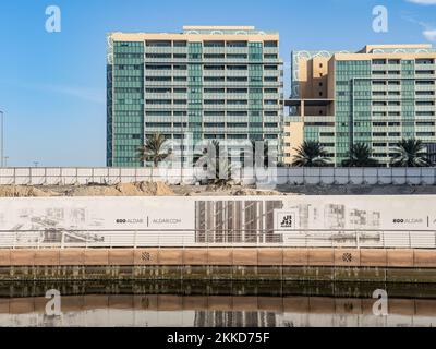 Ein Aldar-Schild in Al Raha Beach Stockfoto