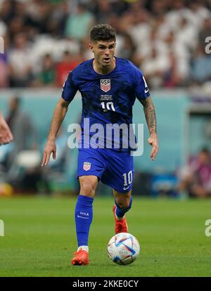 Während des Gruppenspiels der FIFA-Weltmeisterschaft Gruppe B im Al Bayt Stadium in Al Khor, Katar, war es das Christian Pulisic der USA. Foto: Freitag, 25. November 2022. Stockfoto