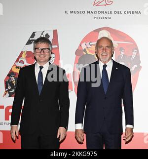 Turin, Italien. 25.. November 2022. Torinoi, Italien Torino Film Festival 40.. Ausgabe Fotoaufruf im Bild:Enzo Ghigo Präsident des National Cinema Museum, Domenico Di Gaetano Direktor des National Cinema Museum Credit: Independent Photo Agency/Alamy Live News Stockfoto