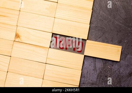 Top10-Text auf Holzblockhintergrund. Höchstes Abstimmungskonzept Stockfoto