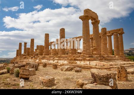 Valle dei Templi di Agrigento, Tempel der Hera Lacinia oder Tempel der Juno, Tempio di Giunone, Agrigento, Agrigento, Sizilien, Italien, Europa Stockfoto