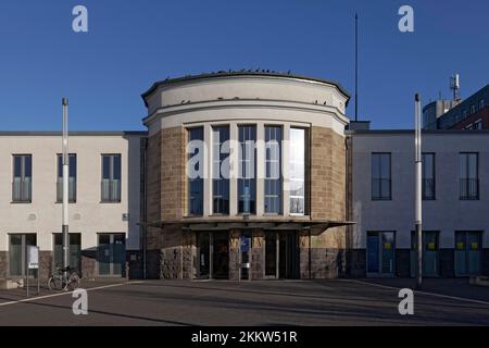 Hauptbahnhof Mühlheim an der Ruhr, historisches Hauptgebäude, Ruhrgebiet, Nordrhein-Westfalen, Deutschland, Europa Stockfoto