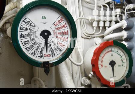 Maschinentelegraph in einem U-Boot in Kiel, Schleswig-Holstein, Deutschland, Europa Stockfoto