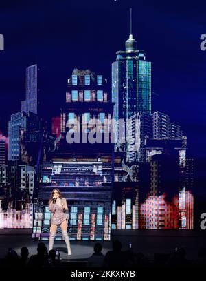 Hollywood, USA. 25.. November 2022. Gloria Trevi tritt am Freitag, den 25. November 2022, im Hard Rock Live im Seminole Hotel and Casino Hollywood in Hollywood, Florida auf der Bühne auf. Foto von Gary i Rothstein Credit: UPI/Alamy Live News Stockfoto