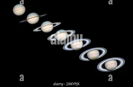 Planet Saturn und seine Ringe im dunklen Raum. 3d-Rendering-Panoramabild Stockfoto