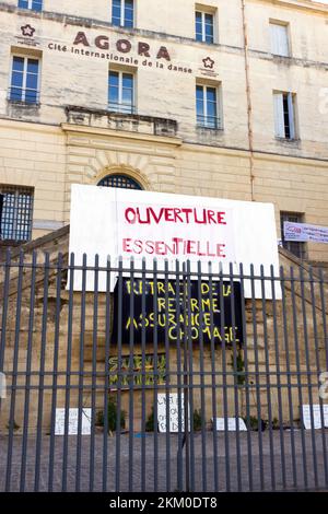 Besetzung des nationalen choreographischen Zentrums (CNN) durch Künstler und Techniker der Show wie an etwa dreißig kulturellen Orten in Frankreich. Montpellier, Occitanie, Frankreich Stockfoto