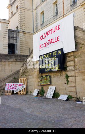 Besetzung des nationalen choreographischen Zentrums (CNN) durch Künstler und Techniker der Show wie an etwa dreißig kulturellen Orten in Frankreich. Montpellier, Occitanie, Frankreich Stockfoto