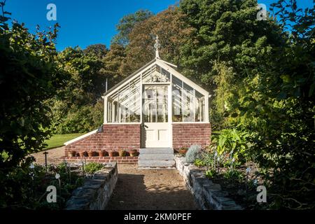 Der botanische Garten von Ardgillan Demesne an sonnigen Tagen im Herbst in Südirland Stockfoto