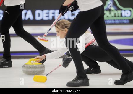 Ostersund, Schweden. 26.. November 2022. Schweizer Skipper Silvana Tirinzoni im Goldmedaillenspiel der Frauen zwischen Dänemark und der Schweiz bei den European Curling Championships in der Ostersund Arena, Ostersund, Schweden, 26. November 2022.Foto: Mats Andersson / TT / kod 62210 Credit: TT News Agency/Alamy Live News Stockfoto