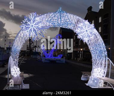 Weihnachtslichter Am Poole Quay, Stockfoto