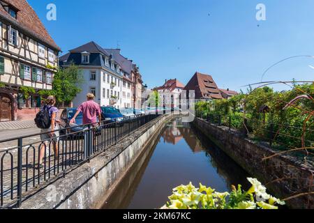 Wissembourg (Weißenburg): canal Lauter (Lauterkanal), La maison du Sel (Salzhaus), Elsass-Altstadt, Bas-Rhin (Unterelsass), Frankreich Stockfoto