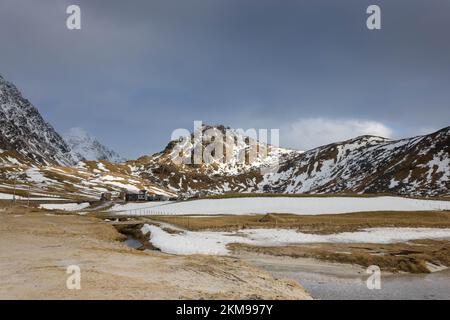 Lofoten, Strand und Meer im Winter Stockfoto