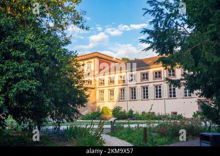 Guebwiller (Gebweiler): Schloss Neuenburg (Château de la Neuenbourg) im Elsass, Haut-Rhin (Oberelsass), Frankreich Stockfoto